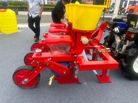Semoir à 3 rangs tracté par tracteur, facile à utiliser / Machine à semer et fertiliser le maïs / Semoir à soja à 3 rangs / Semoir à maïs à 3 rangs