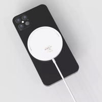 Bestway grosir 2025 aksesori elektronik tren pemegang ponsel multifungsi adaptor pengisi daya Usb nirkabel magnetik