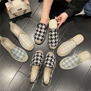 Espadrille personnalisée <span class=keywords><strong>Femme</strong></span> Designer Chaussures plates pour dames Sandale d'été pour femmes pantoufles <span class=keywords><strong>Espadrilles</strong></span> à enfiler pour femmes - Product Image 1