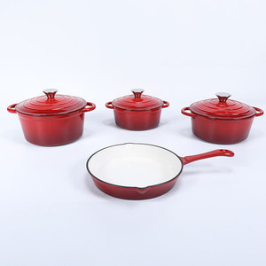 Set di Pentole in Ghisa Smaltata Colorata Antiaderente, Ecologica e Adatta al Forno, Stile Minimalista, 4 Pezzi, per Cucina a Gas - Product Image 6