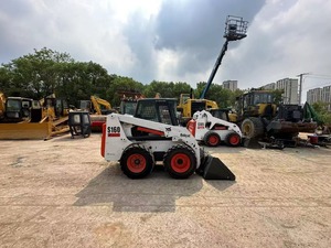Moteur Kubota d'occasion 2 tonnes avec boîte de vitesses, pompe et roulement pour mini-chargeuse compacte S160/S185/S18/S130/S300 - Product Image 4