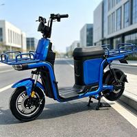 Vélo cargo électrique pratique avec pneus de 10 pouces, panier et porte-bagages arrière pour le transport de marchandises et les trajets quotidiens