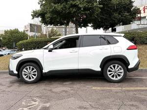 <span class=keywords><strong>Toyota</strong></span> <span class=keywords><strong>Corolla</strong></span> Cross Modelo 2021 <span class=keywords><strong>2022</strong></span> 2023, <span class=keywords><strong>2.0</strong></span>, Transmisión Continuamente Variable, Edición Premier, Transmisión Automática - Product Image 2