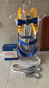 Harnais de sécurité de course à <span class=keywords><strong>4</strong></span> points, ceinture de sécurité pour le corps, soutien dorsal, protection contre les chutes rétractable pour l'escalade, en vente - Product Image 6