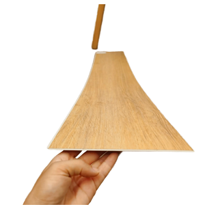 Revêtement de sol en vinyle SPC à clipser imperméable - Écologique, antidérapant, moderne, pour hôpitaux et hôtels, design graphique intérieur - Product Image 1