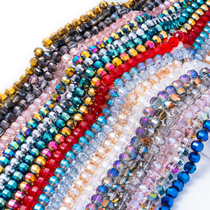 ลูกปัดแก้วแวววาวหลายสีและขนาดรูปทรงตามสั่ง - Product Image 1