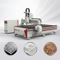Machine de gravure et de découpe CNC à 3 axes 4x8 pieds 1325 pour le bois, le métal et l'acier