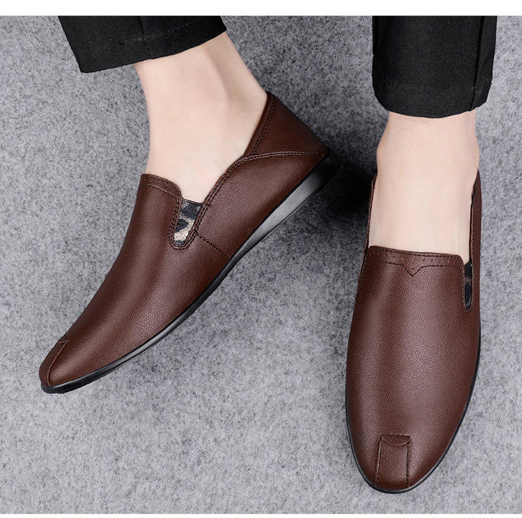 สีน้ำตาล