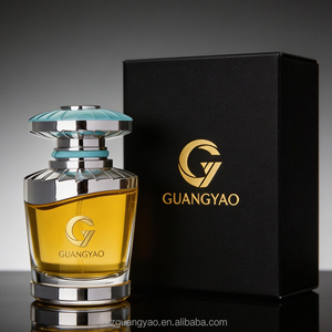 <span class=keywords><strong>Flacon</strong></span> de <span class=keywords><strong>parfum</strong></span> de luxe pour femme, design nouveau, <span class=keywords><strong>flacon</strong></span> de <span class=keywords><strong>parfum</strong></span> <span class=keywords><strong>vide</strong></span> <span class=keywords><strong>avec</strong></span> vaporisateur, logo personnalisé et boîte d'emballage - Product Image 4