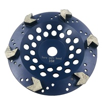 Disque de meulage à segments 6 pointes de 180 mm, à liant dur, pour le béton
