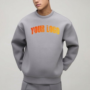 เสื้อสเวตเชิ้ตคอกลมสีเทาสำหรับผู้ชาย ผ้าฝ้าย 100% เฟรนช์เทอร์รี่ ทรงปกติ พิมพ์ลายโลโก้ด้านหน้า สวมใส่สบาย ระบายอากาศได้ดี - Product Image 1