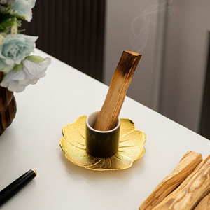 Bâton de bois sacré péruvien Four d'aromathérapie Base en métal Support de porte-encens pour la prière Méditation Purification intérieure - Product Image 4