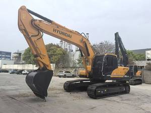 รถขุดมือสอง Hyundai R305LC-9T ขนาด 30 ตัน แบบตีนตะขาบ พร้อมเครื่องยนต์ดีเซล ปั๊ม มอเตอร์ บุ้งกี๋ นำเข้าจากเกาหลีใต้ - Product Image 6