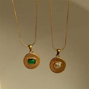 Vintage Women Charm <b>Necklace</b> Gold Plated Zircon Round Pendant <b>Necklaces</b> - Product Image 2