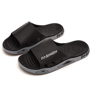 Style coréen <span class=keywords><strong>pantoufles</strong></span> d'été pour hommes à la mode imperméable Co fond épais antidérapant imprimé extérieur résistant à l'usure <span class=keywords><strong>pantoufles</strong></span> de salle de bain - Product Image 5