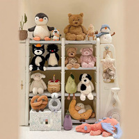 Peluches courtes du Royaume-Uni : Ensemble complet des trois modèles (Sun Bear Cub, Flying Dragon) – Vente en gros transfrontalière de poupées en peluche en boîte métallique