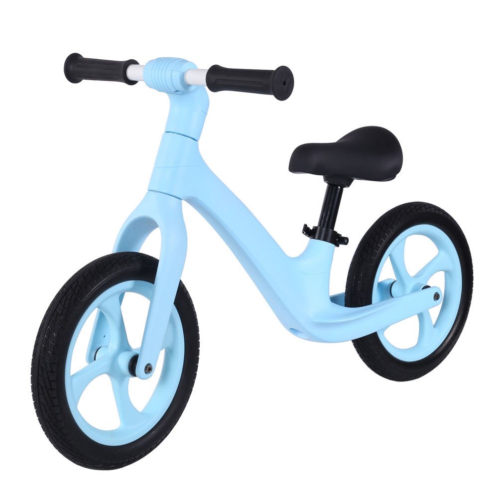 สีน้ำเงิน