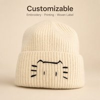 Bonnet en tricot côtelé crème avec visière et visage de chat brodé, mignon bonnet d'hiver pour femmes et filles