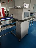 Sistema de inspección de cámara de visión óptica FBI para tapa de botella de PET de vidrio completo \ Nivel de llenado \ código \ logo Inspector \ detector \ máquina clasificadora