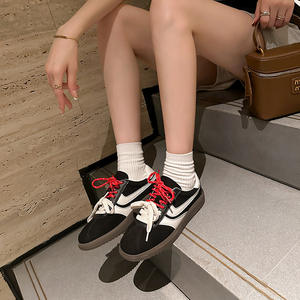 Zapatillas Deportivas Retro de Dos Tonos Rojas a Rayas para Mujer, con Cordones, Parte Superior de Cuero Genuino Suave y Transpirable para Uso Diario Informal y Ejercicio - Product Image 3