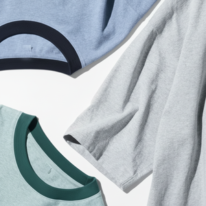 T-shirts à col rond en coton biologique noir pour hommes T-shirt à sonnerie classique de couleur graphique ou unie pour hommes - Product Image 1