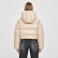 Veste d'hiver chaude matelassée à capuche courte pour femme, personnalisée OEM, avec poches zippées, effet nacré brillant
