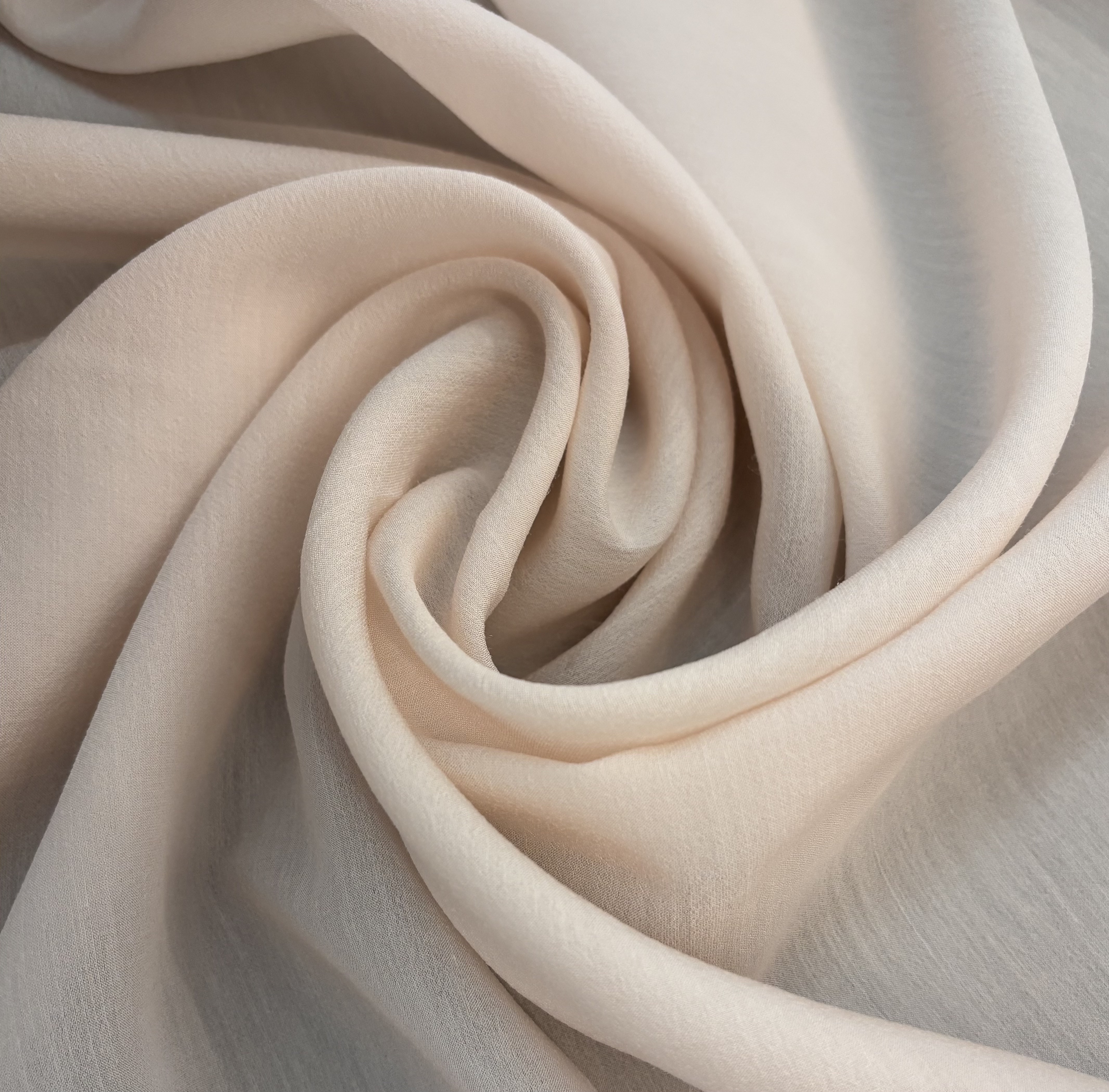 62GSM Lyocell Viscose Silk Blend Fabric Lightweight Textured Soft Drapey for Women & Girls Dress Blouse Garment Fashion Apparel