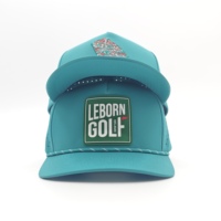 Gorra de Béisbol Personalizada de 5 Paneles con Logotipo de Goma PVC, Gorra Trucker Impermeable con Orificios Cortados con Láser, Gorra de Golf Perforada de Alto Rendimiento