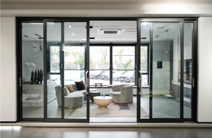 अनुकूलित एल्यूमीनियम 70 श्रृंखला आवासीय स्लाइडिंग दरवाजा उच्च दबाव भारी-शुल्क बहु-कक्ष प्रोफाइल संरचनात्मक आंतरिक ग्लास - Product Image 5