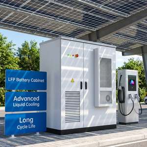 Nouvelle station de recharge rapide pour véhicules électriques 240 kW 400 V pour flotte commerciale avec double connecteur CCS2 solaire et partage dynamique de charge pour bus - Product Image 4