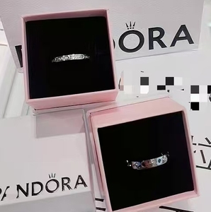 Anillo <span class=keywords><strong>de</strong></span> joyería <span class=keywords><strong>de</strong></span> alta gama para mujer, con diseño <span class=keywords><strong>de</strong></span> hoja caída rosa y circonita, con cadena plateada, para fiesta, <span class=keywords><strong>de</strong></span> fabricante mayorista, Panjia Outlet HS - Product Image 1