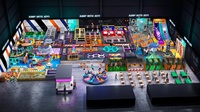 Équipement FEC intérieur personnalisé CUBE OF SKY Thème Néon Trampoline Terrain de basket Ninja Parcours de cordes Toboggan de chute Football Billard OEM&ODM