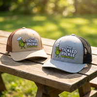 Casquette de camionneur style Richardson 112 personnalisable avec logo brodé sur maille structurée et fermeture snapback