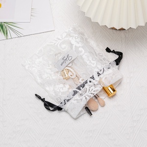 <span class=keywords><strong>Sac</strong></span> <span class=keywords><strong>en</strong></span> <span class=keywords><strong>tissu</strong></span> de dentelle de maille écologique <span class=keywords><strong>pour</strong></span> pochette d'emballage <span class=keywords><strong>cadeau</strong></span> Poussière de cordon <span class=keywords><strong>pour</strong></span> <span class=keywords><strong>sac</strong></span> cosmétique <span class=keywords><strong>pour</strong></span> produits de soins de la peau - Product Image 4