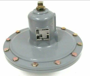 Paquete de Montaje en Plataforma con Regulador de Presión de Aire y Combustible FISHER 95L, 95H, 95HP, 95HT, Válvula Reguladora con Dispositivo de Protección - Product Image 4