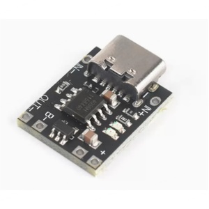 Module de charge et de décharge intégré Type-C 3.7V 4.2V pour batterie au lithium 18650, carte d'alimentation boost - Product Image 1