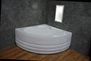 Baignoire élégante blanche à coins arrondis avec panneau frontal incurvé et finition acrylique contemporaine - Product Image 5