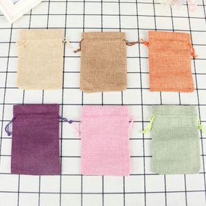 Petit sac cadeau en lin coloré avec cordon de serrage pour bijoux, sac vide pour emballage de bijoux - Product Image 3