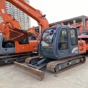 Mini pelle Hitachi ZX60 d'occasion de haute qualité, 6 tonnes, avec faibles heures de travail, moteur central et composants d'engrenage à vendre - Product Image 1