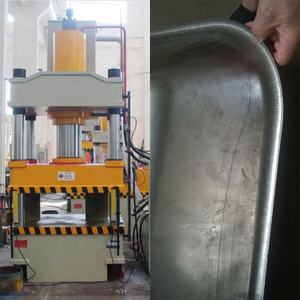 Máquina de prensa hidráulica J & Y Línea de producción de carretilla de 100 toneladas Máquina de fabricación de carretilla Línea de producción de carretilla de jardín - Product Image 6