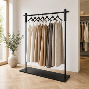 Présentoir à chaussures ouvert en fer noir mat thermolaqué, sur mesure, pour magasin de détail, support d'affichage de chaussures, OEM ODM disponible - Product Image 1