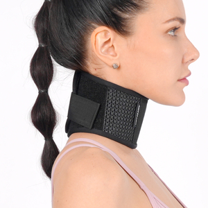 Collare Cervicale Vertebrae Wrap per Dolore al Collo da Nervo Compresso e Supporto, Postura, Pressione sulla Colonna Vertebrale durante il Sonno - Product Image 1