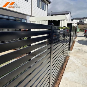 Panel de Cerca Horizontal de Aluminio 6063-T5 con Recubrimiento en Polvo de 80-120 Micras, Resistente a la Intemperie, para Proyectos de Jardines y Villas - Product Image 1