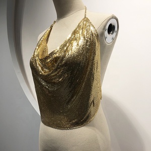 GC006 Golden Women senza schienale scollo a catenina con paillettes maglia di maglia in metallo per Mini abito da festa - Product Image 2