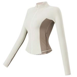 Chaqueta Deportiva de Manga Larga para Mujer con Diseño Moderno y Logotipo Personalizado, Estilo Informal y para Gimnasio - Product Image 4