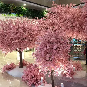 ตกแต่งสำหรับตกแต่งภายในบ้านกลางแจ้งขนาดใหญ่ภายในสีชมพูสีขาวโค้ง Cherry Blossom ดอกไม้ต้นไม้ใหญ่พืชประดิษฐ์ต้นไม้