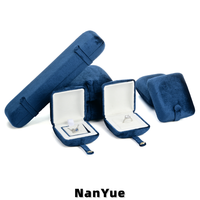 Boîte à bijoux de luxe en velours en gros, ensemble de boîtes de rangement portables pour bijoux, boîte d'emballage personnalisée avec logo pour cadeau de demande en mariage