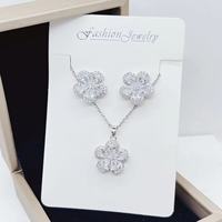 Mode 8 Style Cuivre Fleurs Couleur Zircon De Luxe Brillant Boucles D'oreilles Collier 3 Pièce Costumes Bijoux