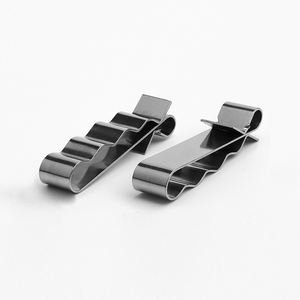 Clip de fixation pour <span class=keywords><strong>panneau</strong></span> <span class=keywords><strong>solaire</strong></span> en acier inoxydable, type maille terracotta, pour tuiles de toit, avec attache de câble <span class=keywords><strong>solaire</strong></span> Super Solar Rib - Product Image 1