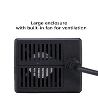 54.6V 2A 42V 2A 12.6V 8A 14.6V 4A8A 58.8V 2A 58.4V 2A UK Type Chargeur de batterie au lithium Chargeur intelligent pour adaptateur/Scooter électrique